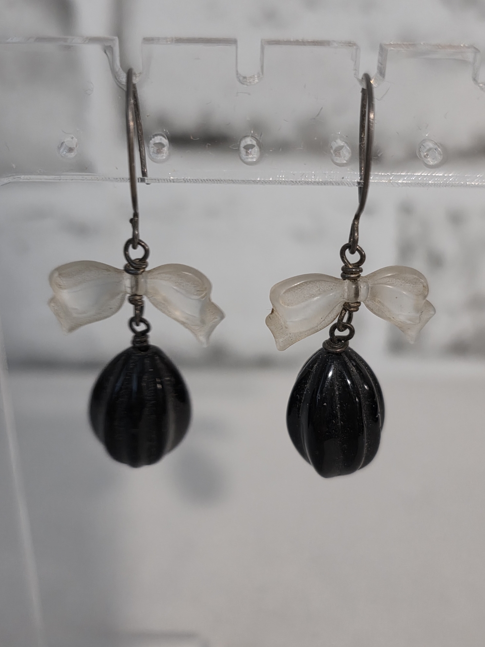 Vintage-Inspired Black Drop Earrings with Ivory Bow Accent